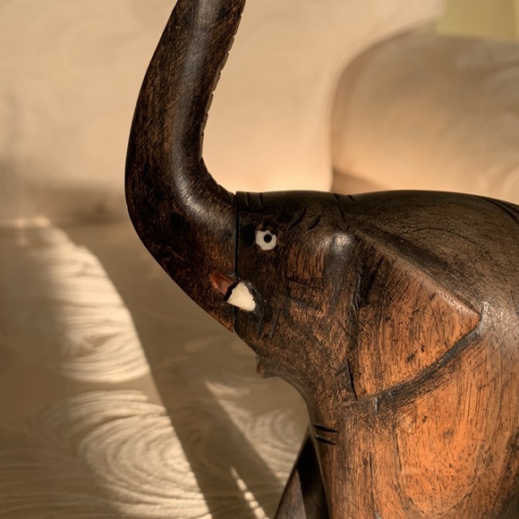2 Hand carved Ebonywood art elephant - Picture 8 of 9
